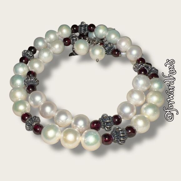 Freshwater Pearl & Garnet Bracelet – Sterling Wire – Appraised $1,795 (Insurance - Picture 4 of 14